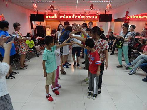 丰台区蒲一社区组织开展暑期青少年中俄文化交流活动
